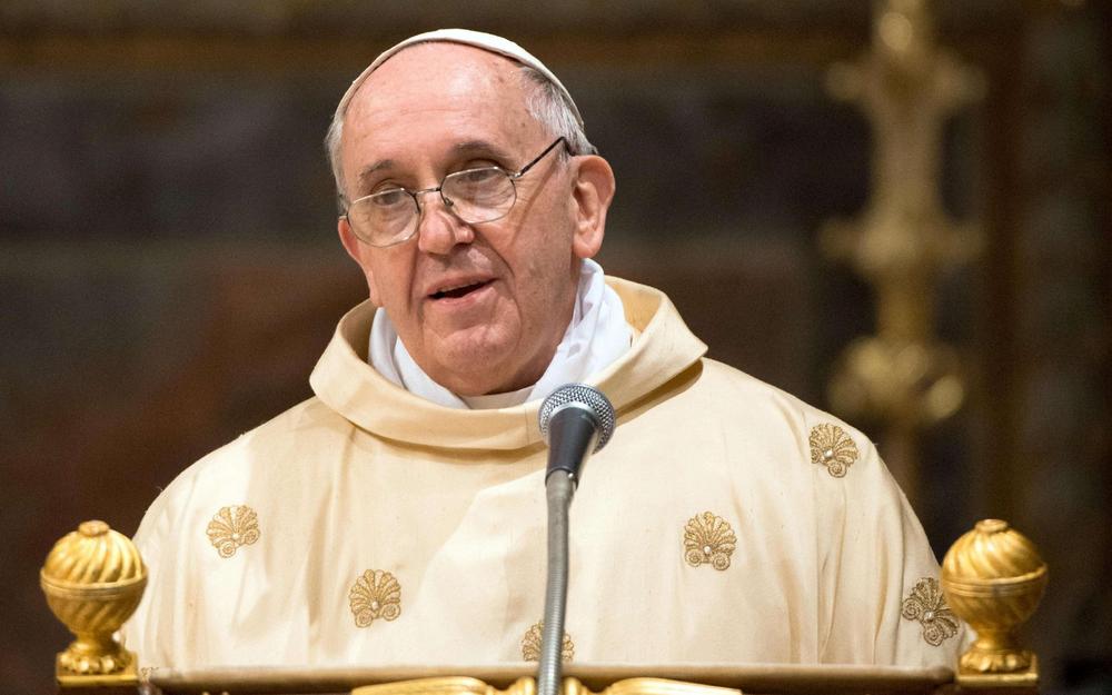 Le pape François au Service des Pauvres et des Marginalisés